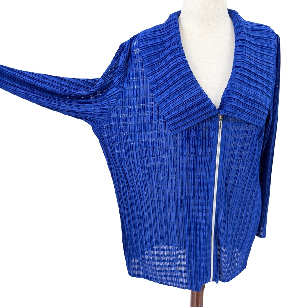 Chicos Travelers Collection Cobalt Blue Pleated Zip Front Jacket Pointelle Sz 3